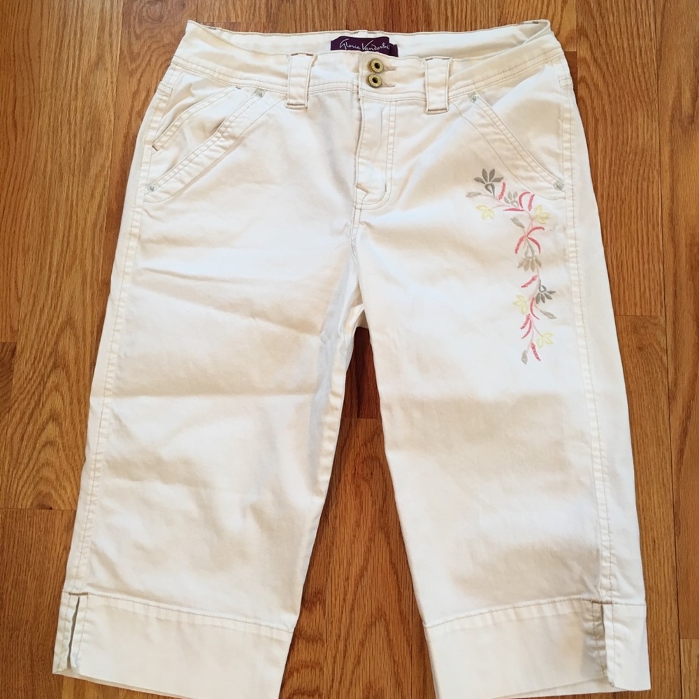 Capri Pants